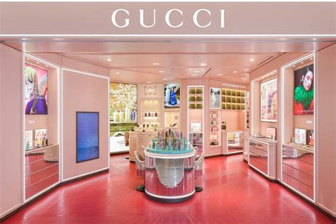 ion orchard gucci|GUCCI BEAUTY .